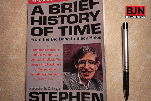 A BRIEF HISTORY OF TIME BY STEPHEN HAWKING
