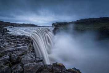 biggest waterfall in the world